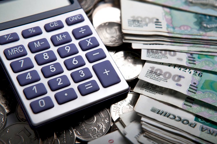 Росстат назвал среднюю зарплату