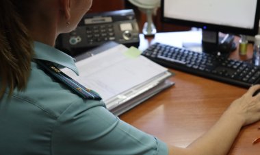 Судебные приставы взыскали с ЧОП 100 000 рублей штрафа за работу без лицензии