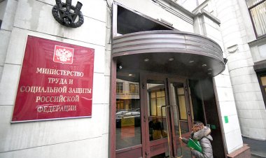 Правила выплаты пособия по безработице предложено изменить