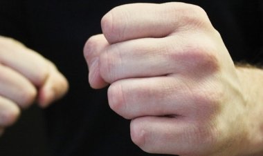 Охранники в Чите жестоко избили мужчину