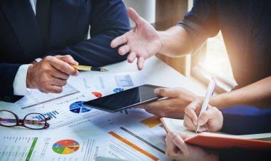 Аутсорсинг для малого бизнеса: стоит ли нанимать исполнителей?