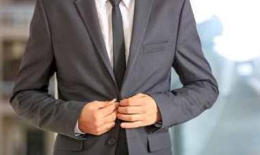 Куда легче устроиться без опыта работы.