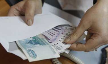 Налоговики начинают кампанию по выявлению «серых зарплат»