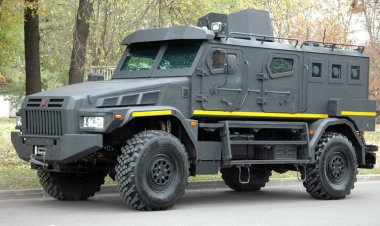 Бронированный автомобиль «Патруль» с управляемым дистанционно боевым модулем получит на вооружение Росгвардия в ближайшее время.