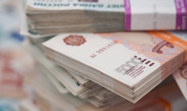 По итогам мая самыми высокооплачиваемыми в Москве стали вакансии гинеколога-репродуктолога, бренд-директора и руководителя сервисного центра.