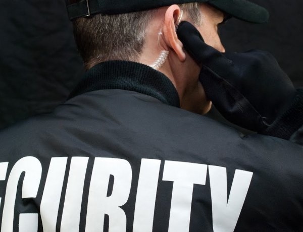 Работа в охране за границей